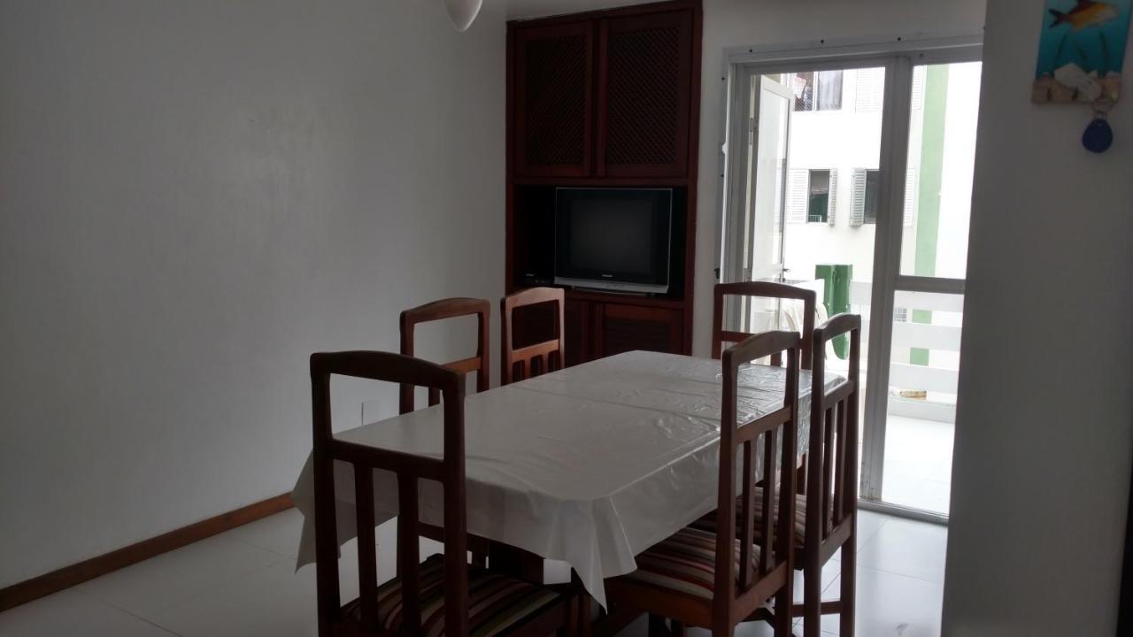 Apto Espetacular A 50 M Do Mar Em Condominio Com Piscinas Maravilhosas Гуаратуба Екстер'єр фото